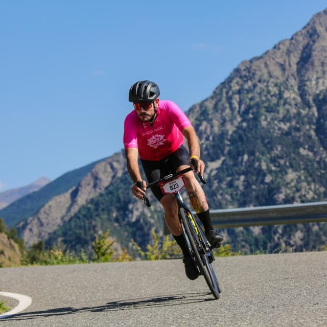 Image of the cycle tourism guide, Sergi